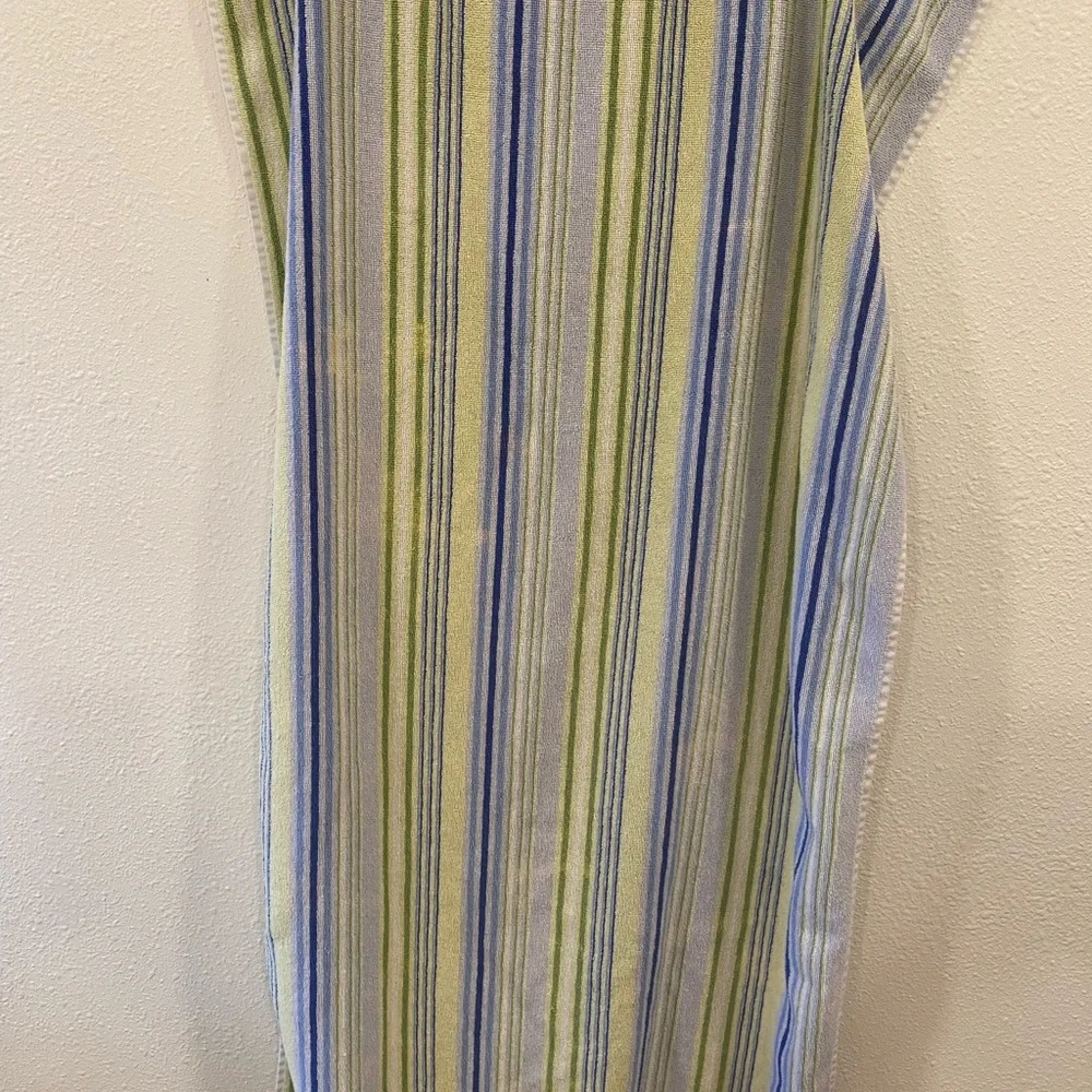 (2) Pottery Barn Kids towels